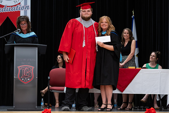 Grad25-214