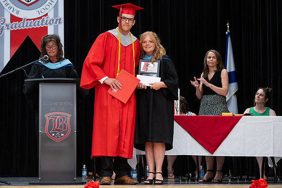 Grad25-194
