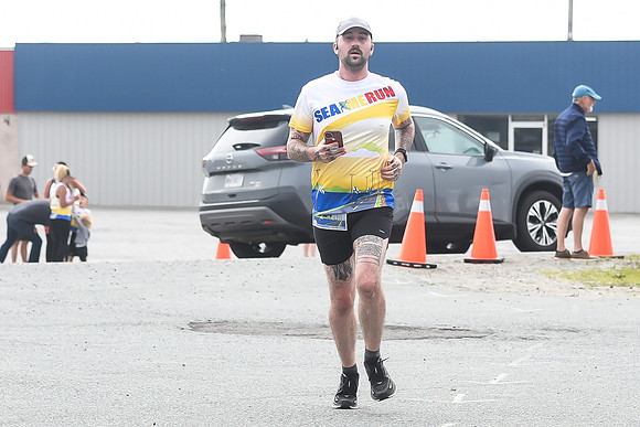 NS MARATHON 24-533