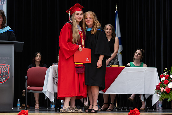 Grad25-147