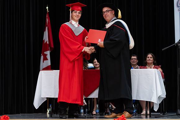 Grad25-231