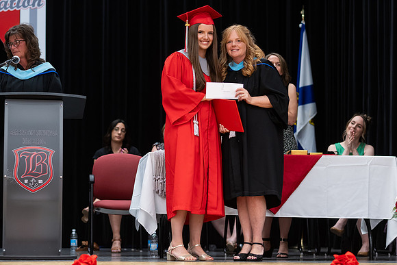 Grad25-143