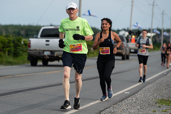 NS MARATHON-194
