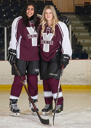 YCMHS Girls Hockey-8768
