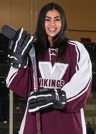 YCMHS Girls Hockey-8605