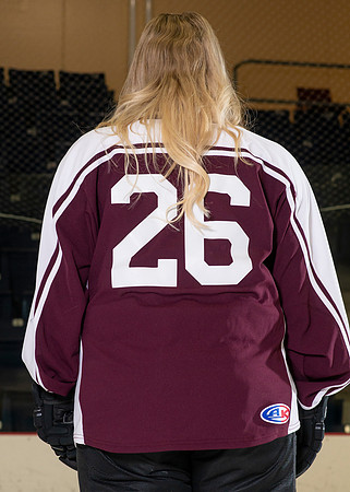 YCMHS Girls Hockey-8594