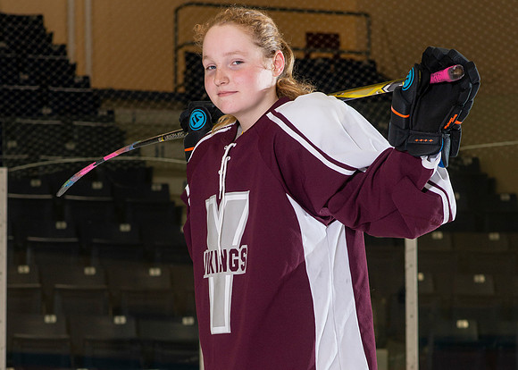 YCMHS Girls Hockey-8416
