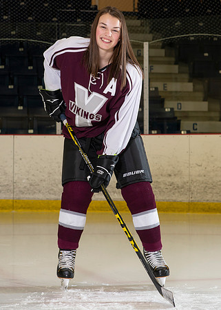 YCMHS Girls Hockey-8367