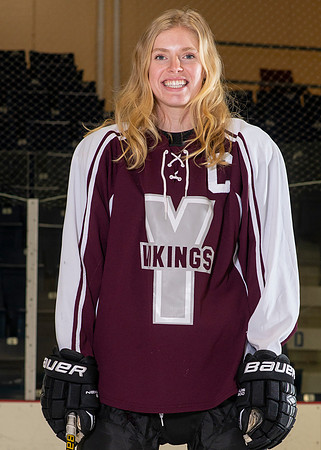 YCMHS Girls Hockey-8339