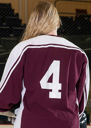 YCMHS Girls Hockey-8315