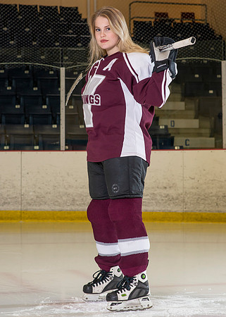 YCMHS Girls Hockey-8309