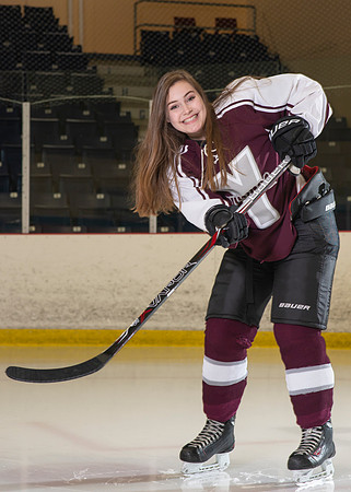 YCMHS Girls Hockey-8220