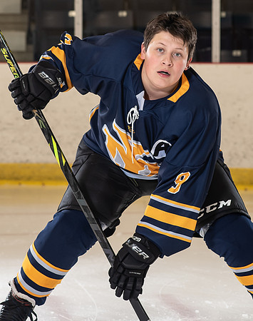 U15 KROWN-1074