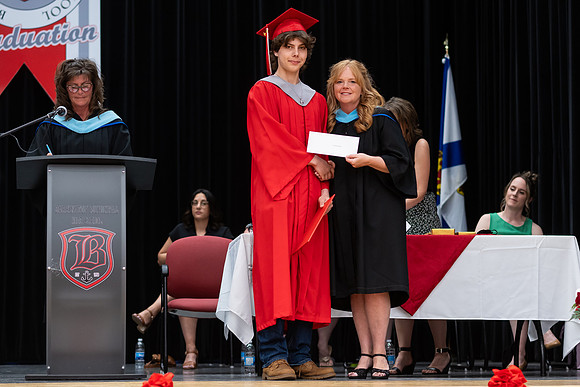 Grad25-224