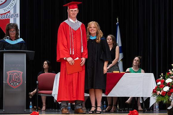 Grad25-105