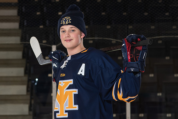 U15AA MARINERS-1043