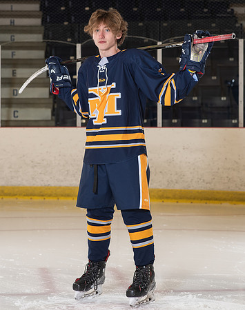 U15AA MARINERS-1098
