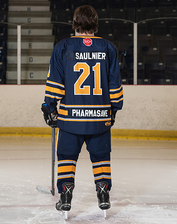 U15AA MARINERS-1122