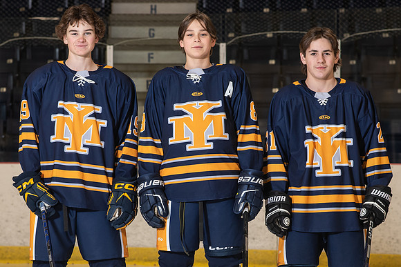 U15AA MARINERS-1199
