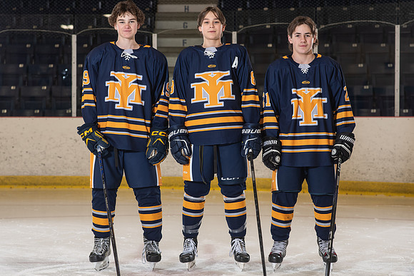 U15AA MARINERS-1198
