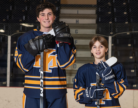 U15AA MARINERS-1203