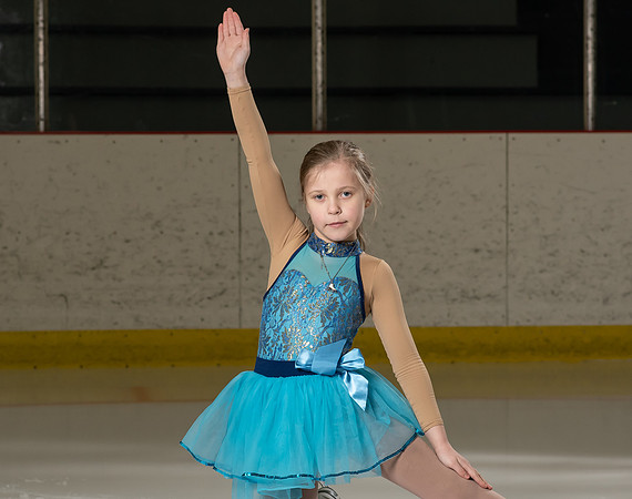 SKATING-19