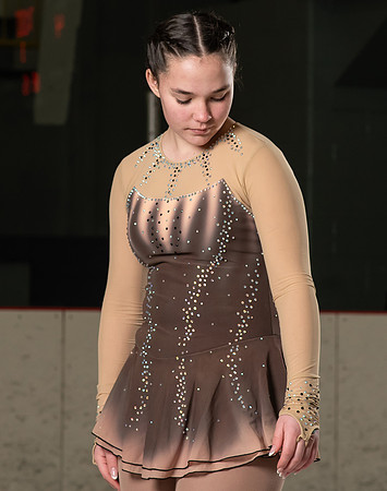 SKATING-71