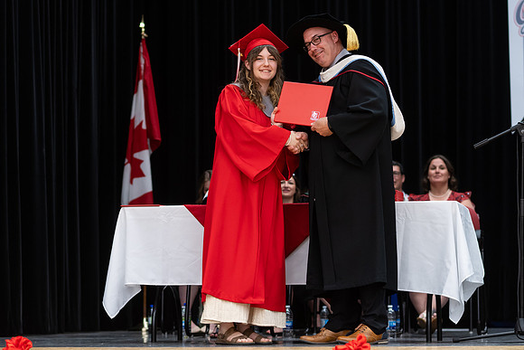 Grad25-211
