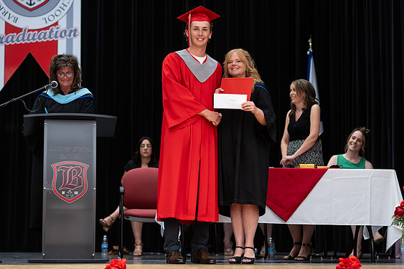 Grad25-228