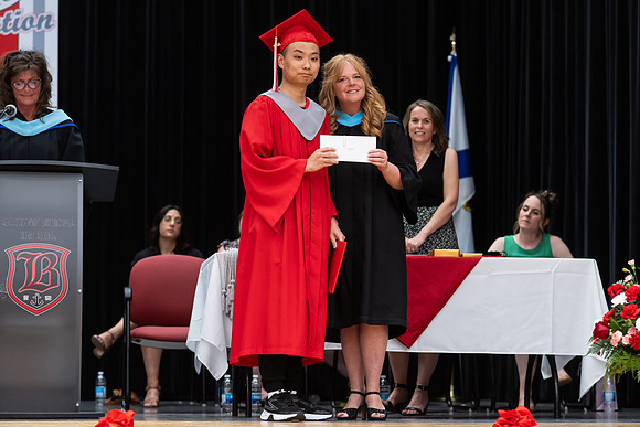 Grad25-133