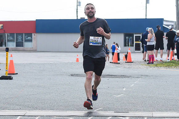 NS MARATHON 24-539