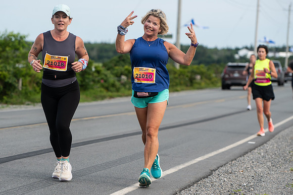 NS MARATHON-213