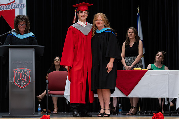 Grad25-232