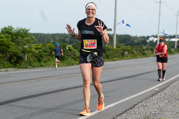 NS MARATHON-246
