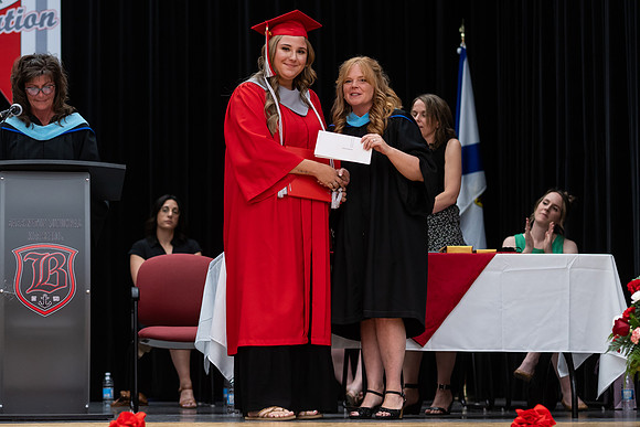 Grad25-173