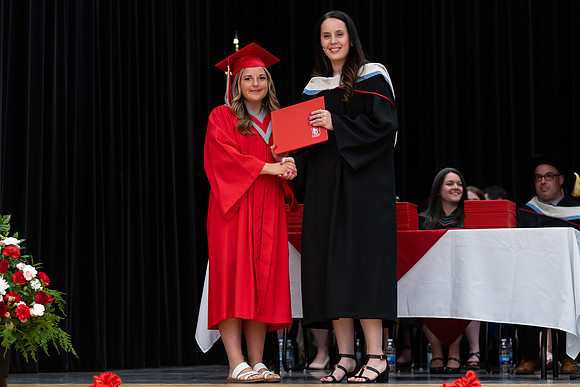 Grad25-84