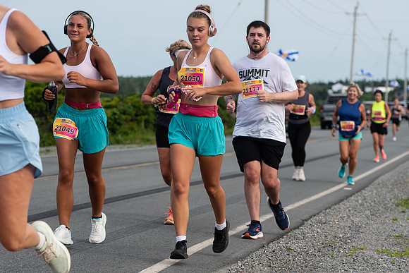 NS MARATHON-211