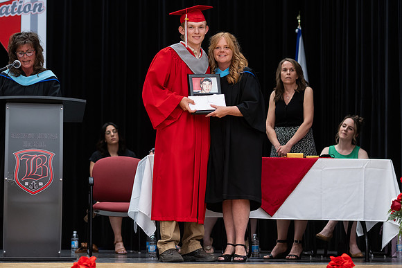 Grad25-202
