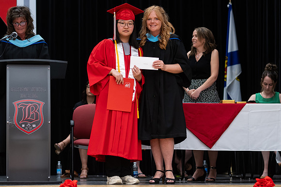 Grad25-121