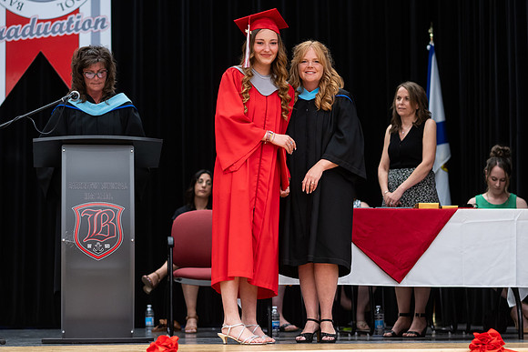 Grad25-137