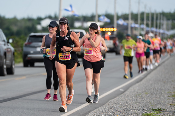 NS MARATHON-196