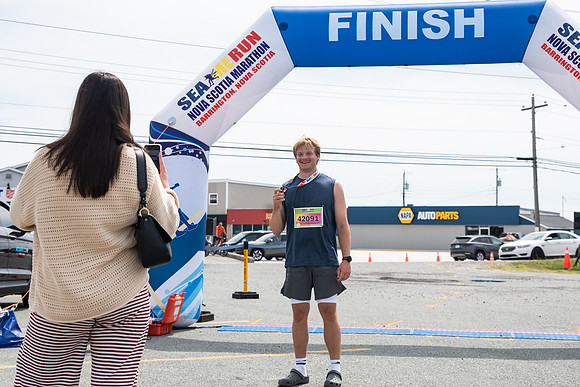 NS MARATHON-244