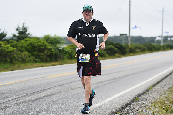 NS MARATHON 24-98
