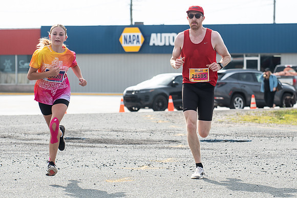 NS MARATHON-181