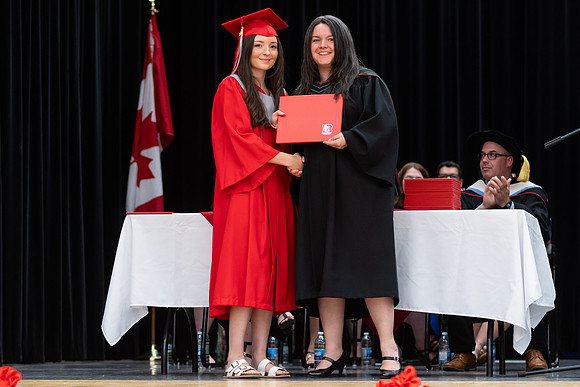 Grad25-182